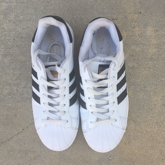 🎄 SALE Adidas Sneakers - Picture 2 of 7